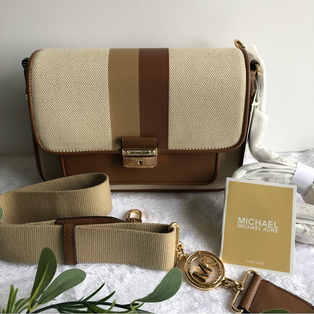 Michael Kors Bradshaw Messenger Bag, NWT